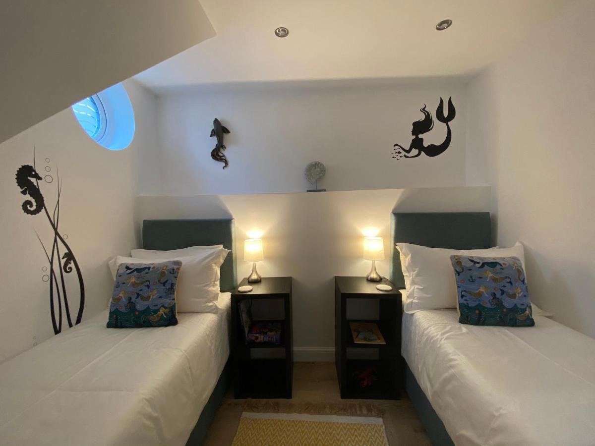 Starboard Side Brixham - Ideal Seaside Getaway With Parking Exteriör bild